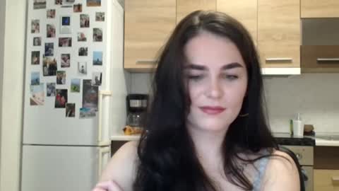 Linda online show from 12/19/25, 08:05