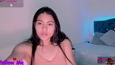 Snapshot of linda_alana chatting on 01/10/25, 05:05 Alana online show from 01/10/25, 05:05