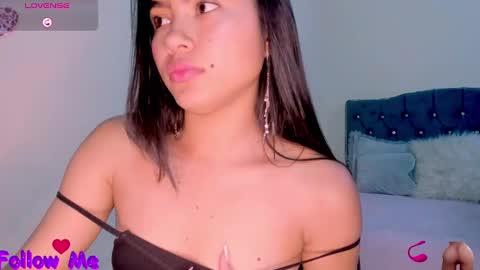 Snapshot of linda_alana chatting on 01/26/25, 08:34 Alana online show from 01/26/25, 08:34