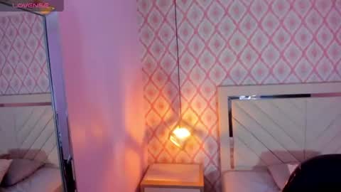  LINDA  online show from 07/18/26, 07:39