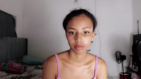 Snapshot of linda_brown_1 chatting on 02/24/26, 12:25 linda brown online show from 02/24/26, 12:25