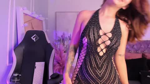 linda_caroline online show from 01/18/25, 02:58