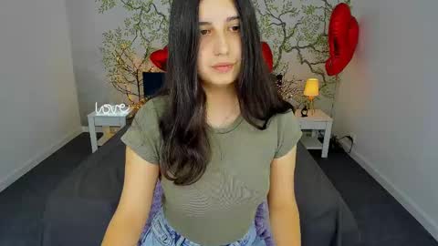Snapshot of linda_ex chatting on 02/19/25, 07:28 Linda online show from 02/19/25, 07:28