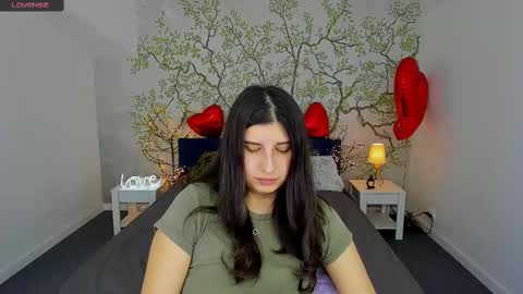 Snapshot of linda_ex chatting on 02/19/25, 10:34 Linda online show from 02/19/25, 10:34
