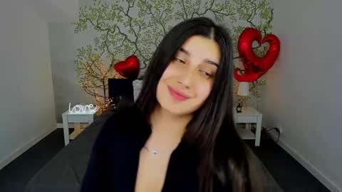 Snapshot of linda_ex chatting on 02/27/25, 10:37 Linda online show from 02/27/25, 10:37