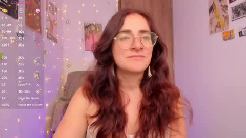 Giggles  online show from 11/24/25, 01:22