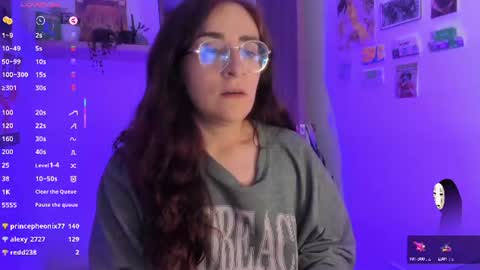 Giggles  online show from 06/11/26, 12:54