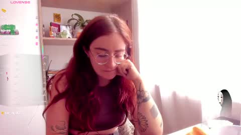 Giggles  online show from 07/01/26, 01:56