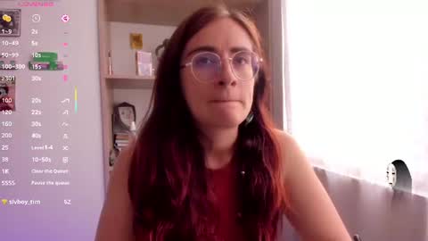 Giggles  online show from 07/09/26, 06:01