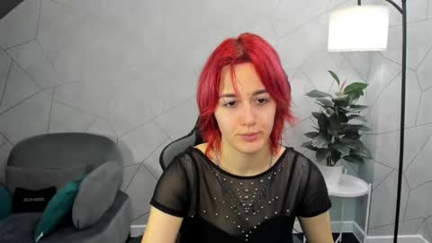 Snapshot of linda_jonys chatting on 12/15/25, 09:02 Linda online show from 12/15/25, 09:02