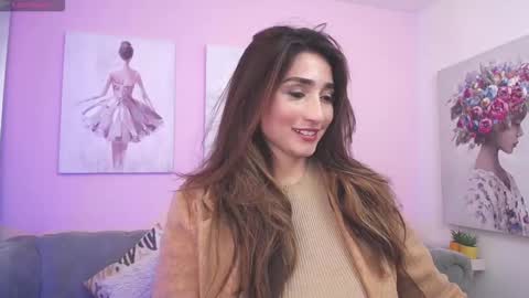 Maria Paula online show from 10/01/25, 12:11