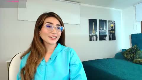 Maria Paula online show from 06/11/26, 10:57