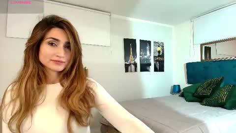 Maria Paula online show from 06/29/26, 10:37