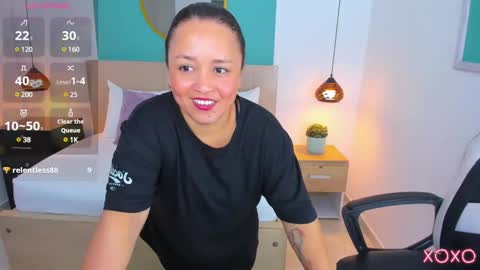 L I N D A online show from 01/31/25, 07:40