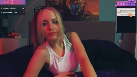 Linda online show from 02/15/25, 05:07
