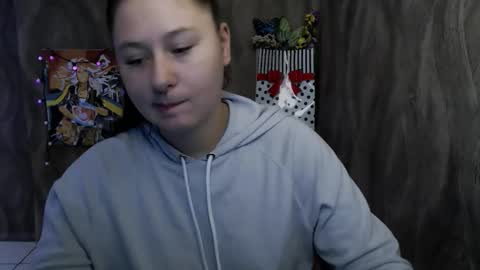 Linda online show from 11/19/25, 05:46