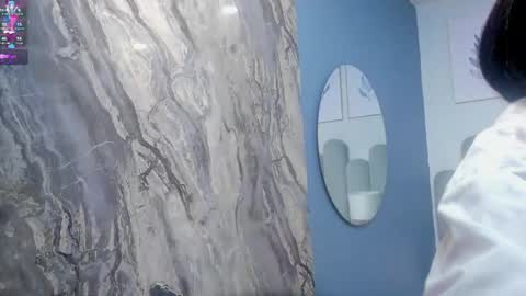 Snapshot of linda_sofi__ chatting on 10/18/25, 07:36 linda_sofi__ online show from 10/18/25, 07:36