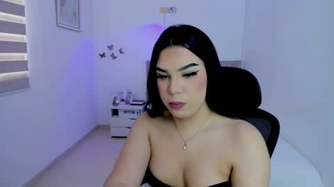   online show from 09/17/25, 06:20