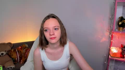My real name is Olivia online show from 12/22/25, 01:13