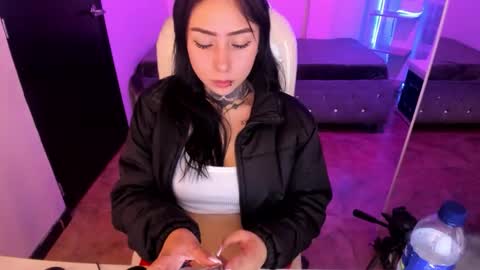 Snapshot of lindaa_miller chatting on 10/13/25, 08:31 linda miller online show from 10/13/25, 08:31