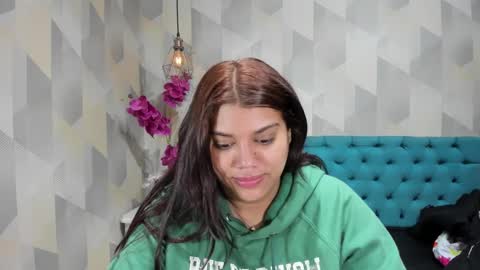    online show from 09/22/25, 01:24