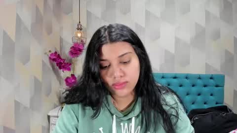    online show from 09/28/25, 02:00