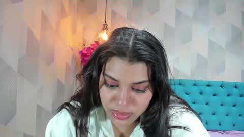   online show from 06/11/26, 06:28