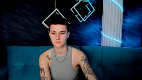 lindabryantt online show from 03/07/25, 03:08
