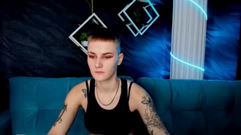 lindabryantt online show from 03/09/25, 03:11