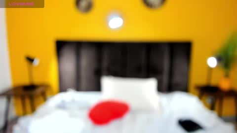 Snapshot of lindainsatiable chatting on 03/05/25, 04:34 Linda online show from 03/05/25, 04:34