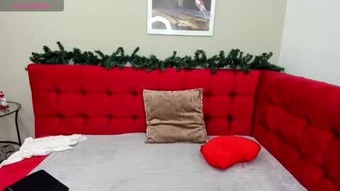 Linda online show from 12/18/25, 01:33