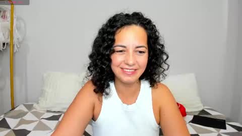 Linda online show from 06/29/26, 01:12