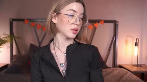 your Linda is back online show from 02/26/25, 10:58