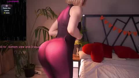 your Linda is back online show from 09/28/25, 04:18