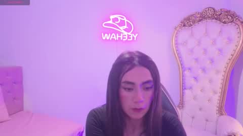 Snapshot of lindsay_tay chatting on 03/16/26, 03:45 Linda online show from 03/16/26, 03:45
