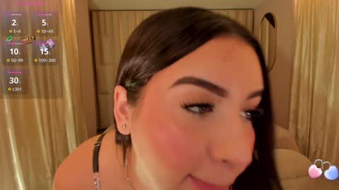 Lindsey Moss online show from 12/15/24, 04:29