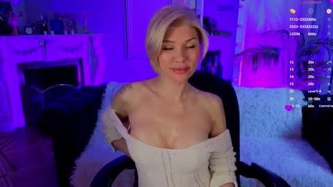 lindsi_luvviv online show from 03/18/26, 04:10