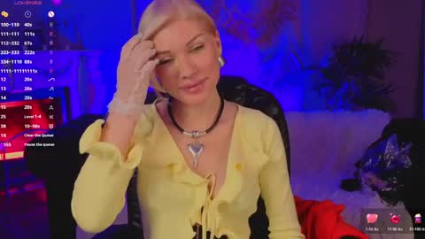 lindsi_luvviv online show from 04/27/26, 04:16