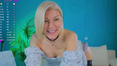 lindsi_luvviv online show from 06/18/26, 04:22