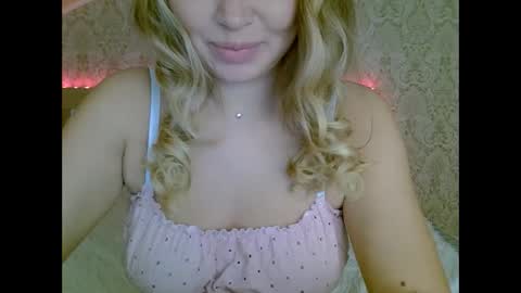 Anna online show from 01/01/25, 10:00