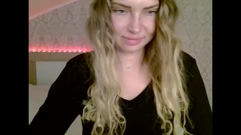 Anna online show from 01/03/25, 03:55