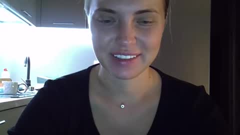 Anna online show from 09/12/25, 04:07