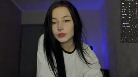 Lina online show from 06/16/26, 04:37