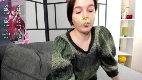 Snapshot of linetteexcell chatting on 01/14/25, 12:03 Allie online show from 01/14/25, 12:03