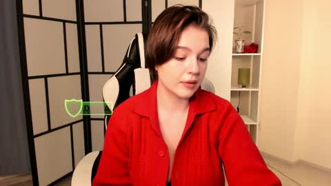 Snapshot of linetteexcell chatting on 01/19/25, 12:50 Allie online show from 01/19/25, 12:50
