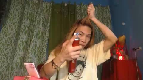 weng bustamante online show from 10/11/25, 09:52