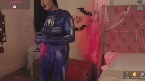 Luciana online show from 10/23/25, 09:02