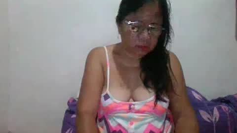 linzy164236 online show from 10/13/25, 07:47