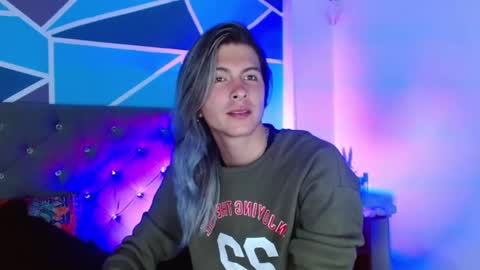 Lio online show from 10/06/25, 08:12