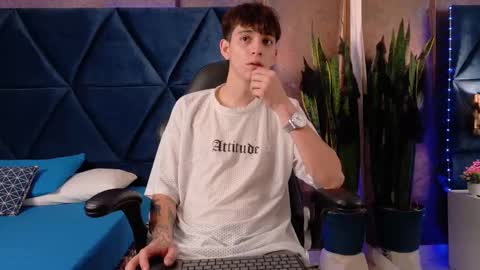 LION FOSTER online show from 10/22/25, 12:27